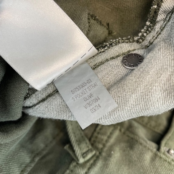 Old Navy Straight Built-in Flex Green Denim Pants Men’s Size 29x32 – New Tag - Picture 2 of 13